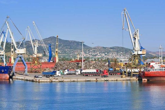 volos emporiko limani